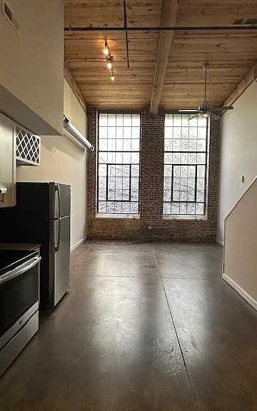Bellevue Mill — Photo 8