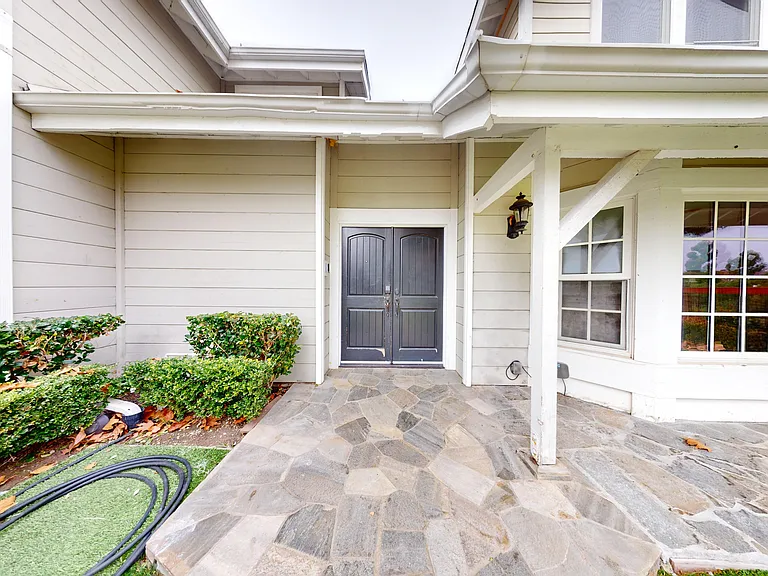 29267 Country Hills Rd — Photo 5