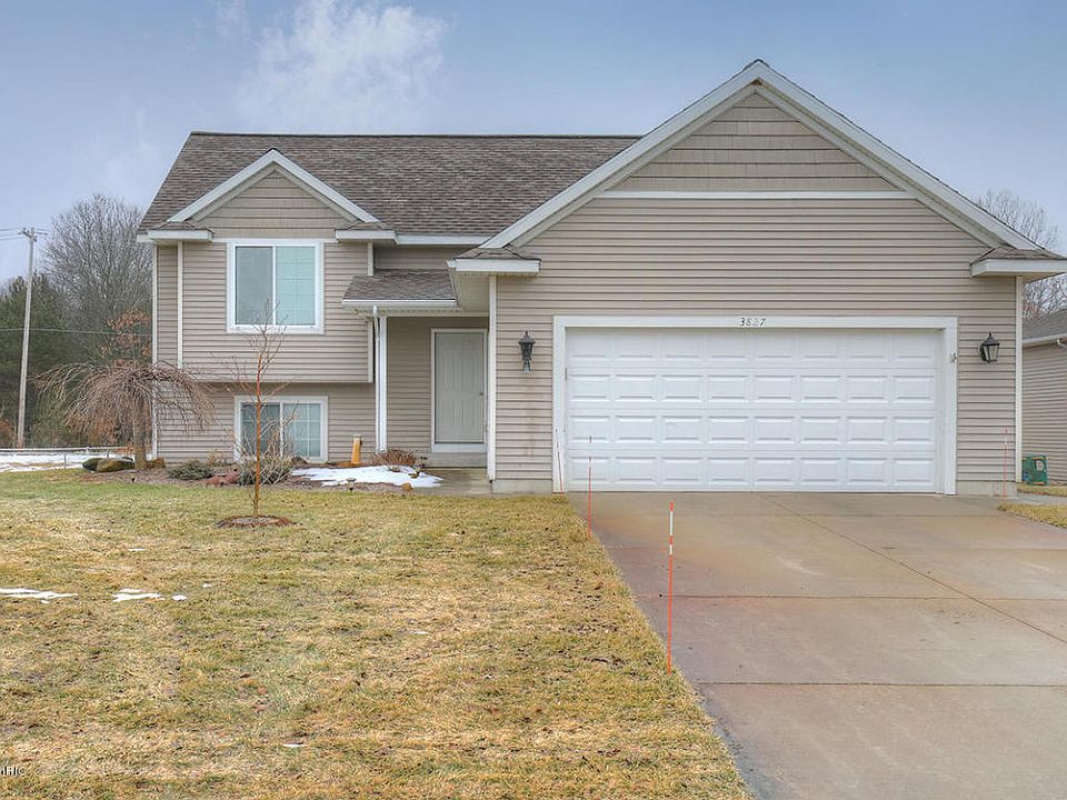 1st image of 3827 Hare Ln