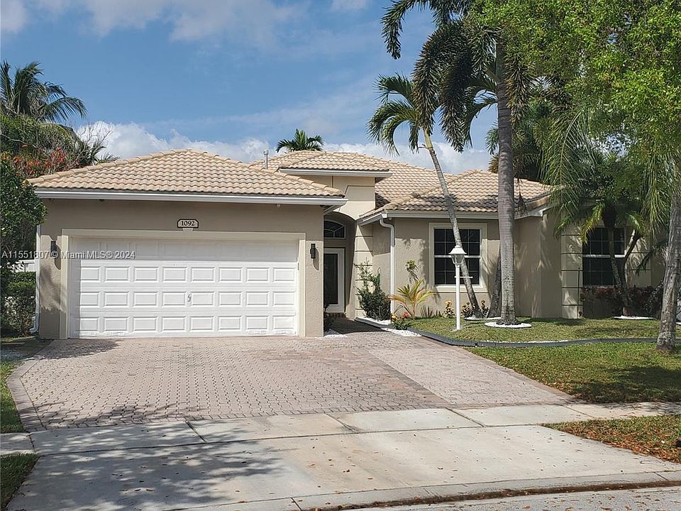 1st image of 1092 NW 139th Ter