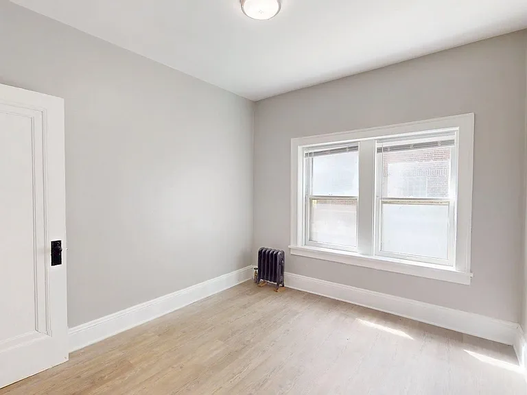 2684 Mayfield Rd — Photo 6