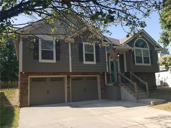 617 SW Nelson Dr, Grain Valley, MO 64029