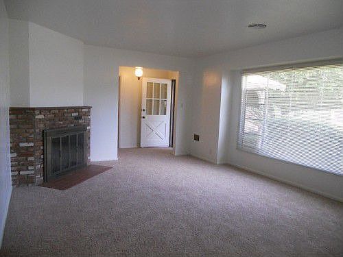 2nd image of 1232 E Louisa Ave