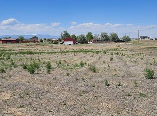 487 E Latimer Ln, Pueblo West, CO