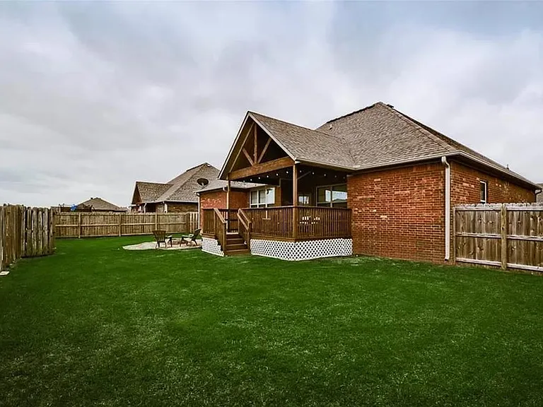 707 SW Barn Valley Rd — Photo 22