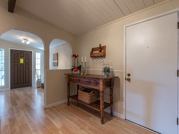 3rd image of 1346 Orlando Dr