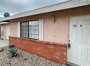 7158 Palo Alto Ave UPPR B, Yucca Valley, CA 92284