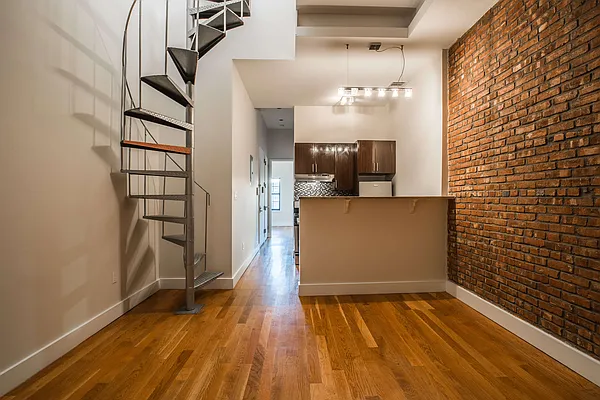 Rented by Nooklyn NYC LLC | media 13