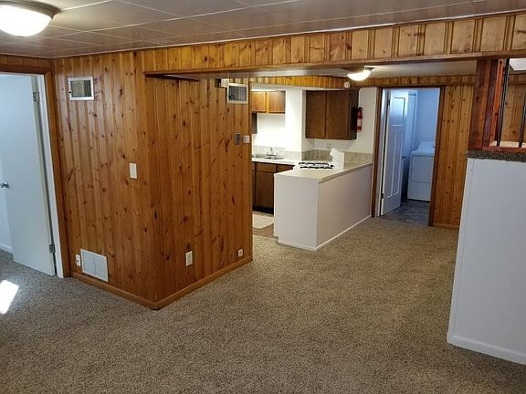 3rd image of 1011 1/2 Avenue B