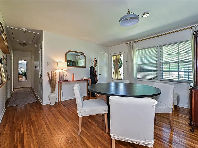 4730 Crestmont Dr — Photo 18