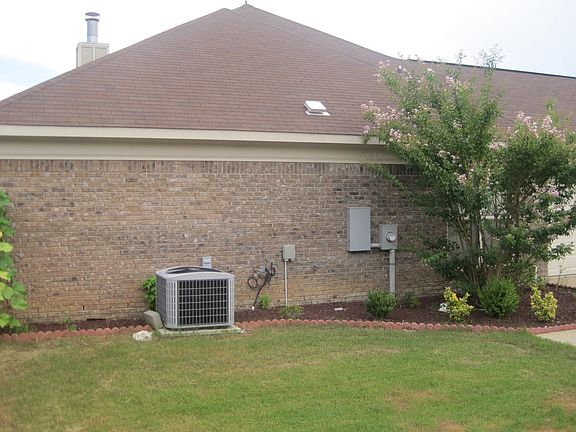 4th image of 7982 Ivy Park Dr
