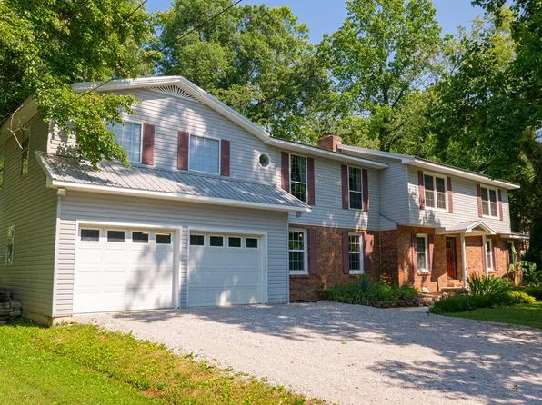 1360 Charles St, Cookeville, TN 38506