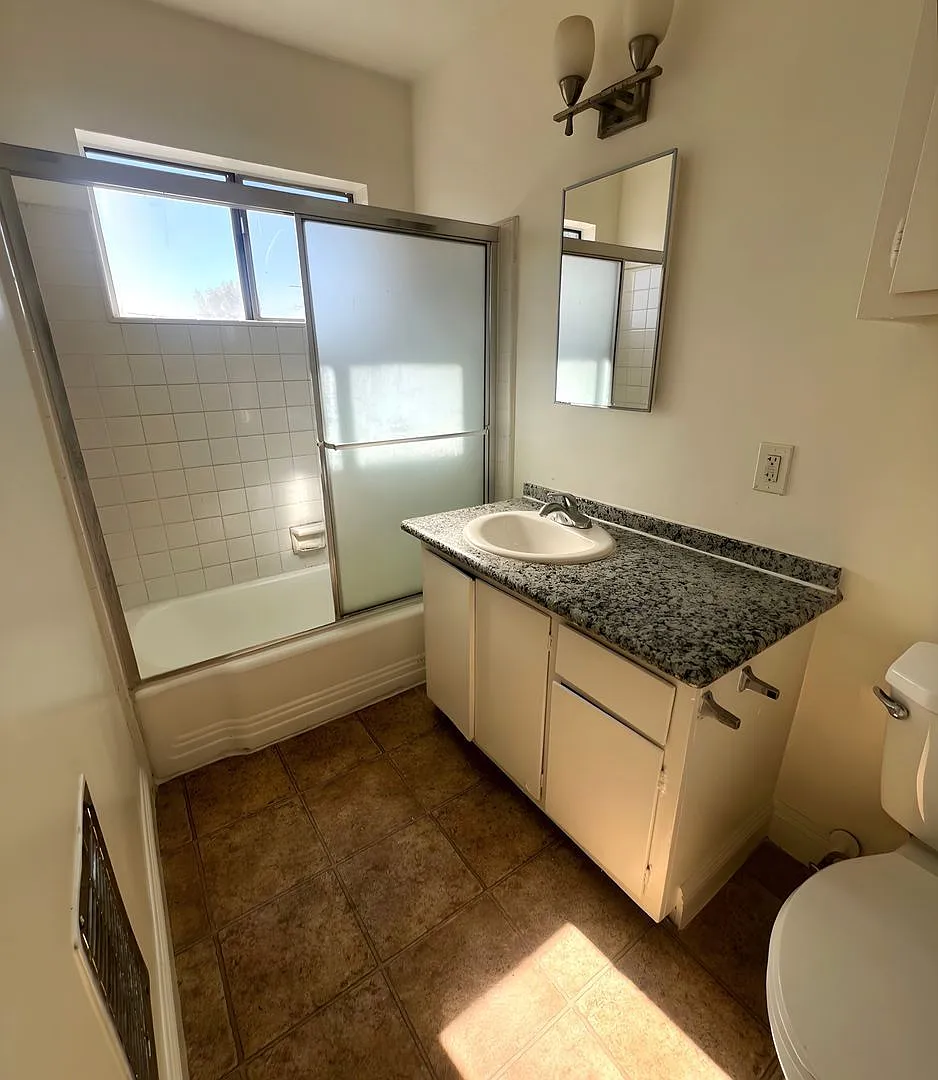 Studio, 1.0 bath, $1,695 — Photo 4