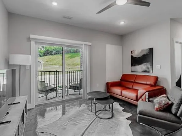 414 Barley Ct, Bridgeport, WV