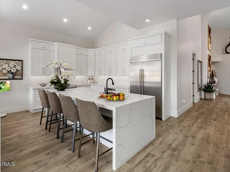 8222 E Cortez Dr — Photo 10