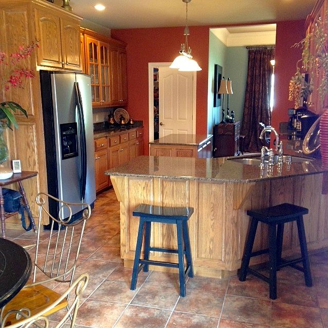 2nd image of 21 Angelfish Ct