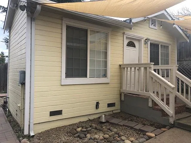 1 bed, 500 sqft, $1,800 — Photo 2