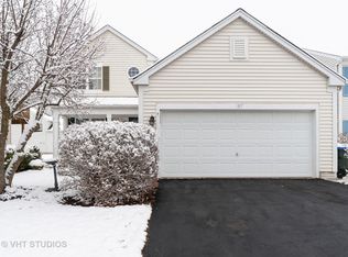 187 N Cranberry Lake Dr, Hainesville, IL 60073
