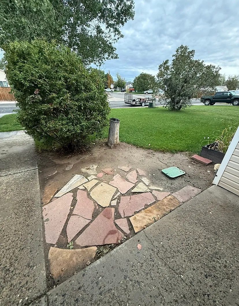 4 bed, 1384 sqft, $2,195 — Photo 3