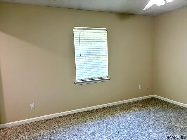 1768 Deatsville Hwy — Photo 9