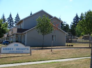 219 E 12th St #11, Lafayette, OR 97127