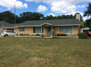 710 E River St, Whitehall, MI 49461