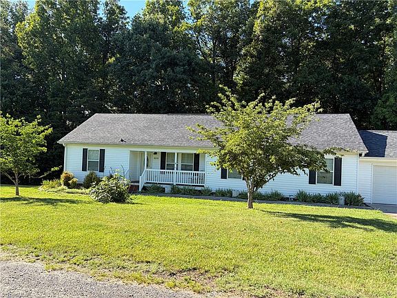 2nd image of 3826 Running Deer Rd