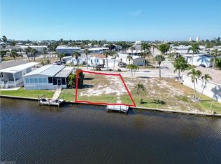 17631 Stevens Blvd, Fort Myers Beach, FL 33931