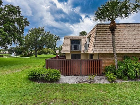 4th image of 2902 SW Sunset Trace Cir