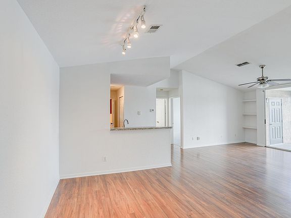 3rd image of 8903 Latrec Ave #3306