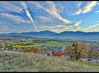 4045 Monte Vista Dr, Medford, OR 97504