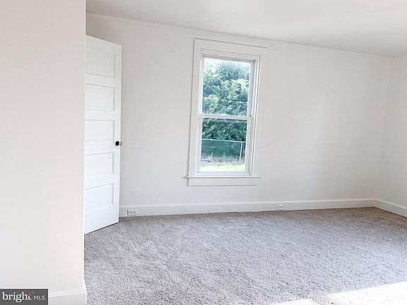 4th image of 12512 Bradbury Ave