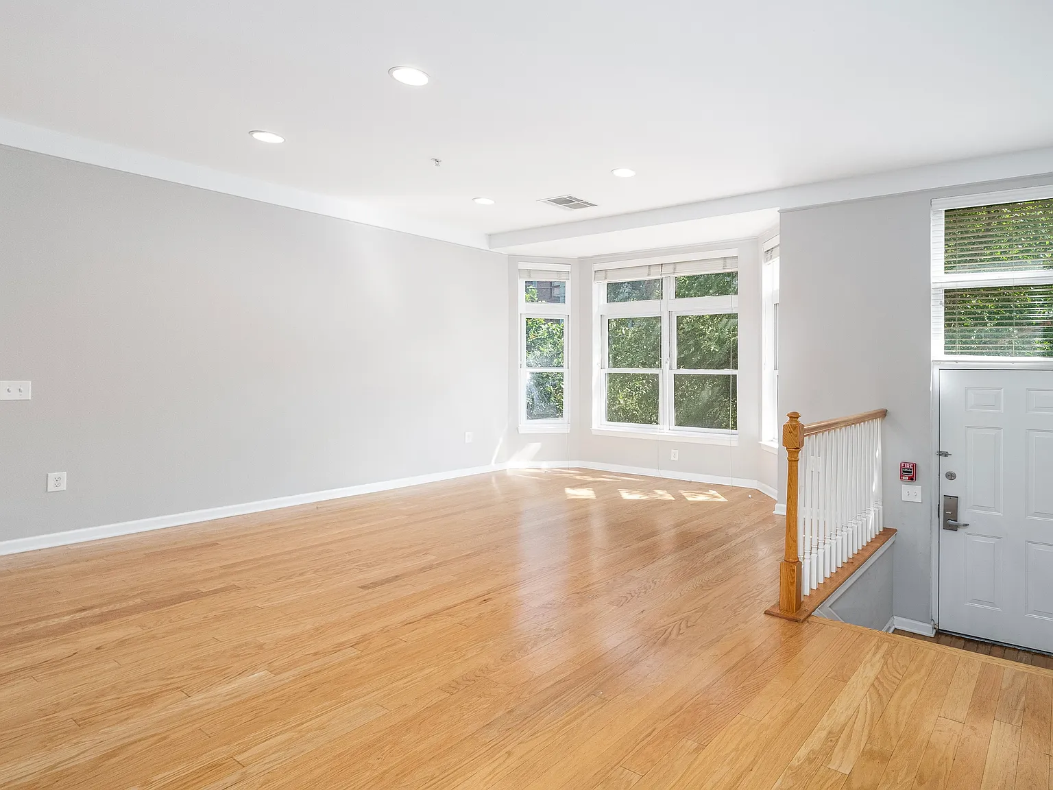 1300 Grand St — Photo 1