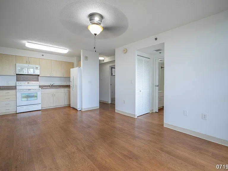 94-302 Paiwa St #509 — Photo 10
