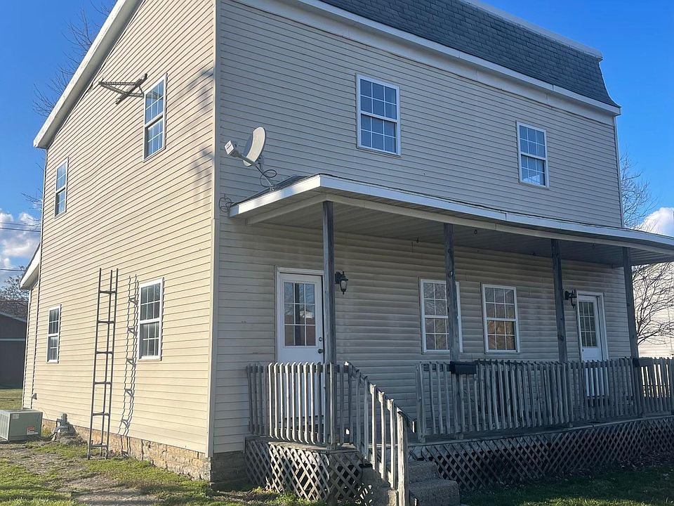 1st image of 205 N Eastern Ave #205