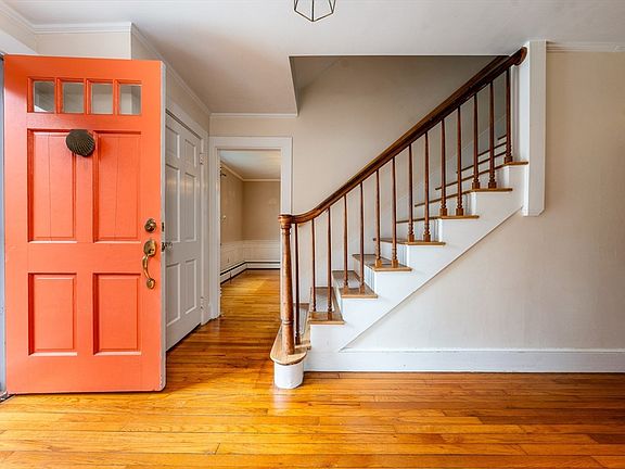 4th image of 64 Pitchers Way