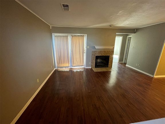 3rd image of 1302 Westheimer Rd APT 204