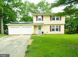 611 Potomac Valley Dr, Fort Washington, MD 20744