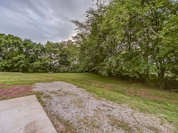 4th image of 199 Rachel Ct
