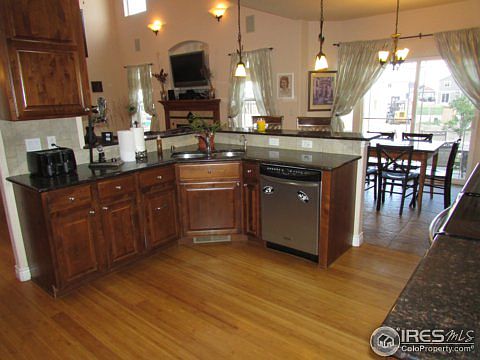 5th image of 1356 Plains Ct