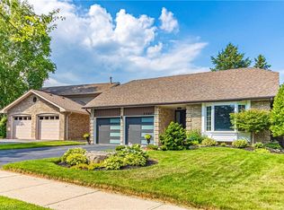 2390 Sinclair Cir, Burlington, ON L7P 3C3