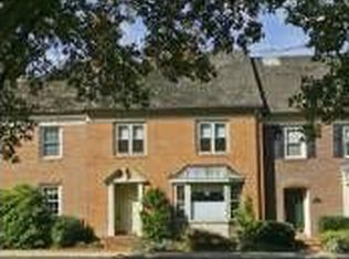 7264 Evans Mill Pond, Arlington, VA 22101