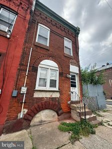 2102 E Clearfield St, Philadelphia, PA, 19134