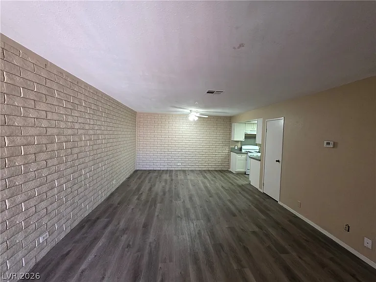 3009 Saint George St #F — Photo 38