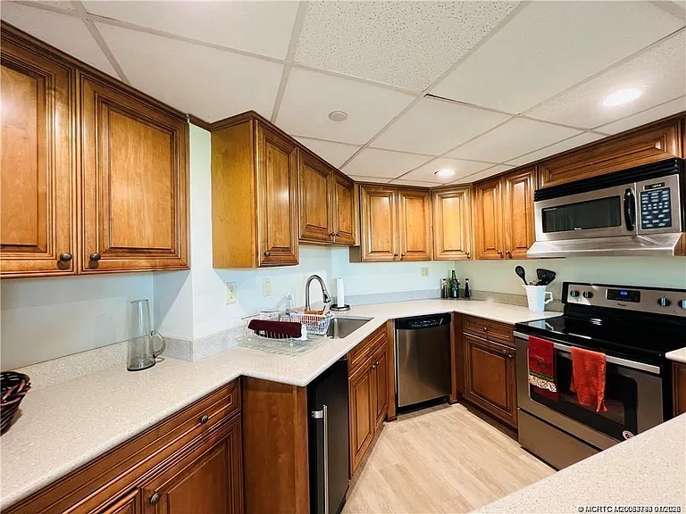 8800 S Ocean Dr #806 — Photo 58