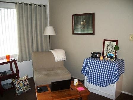 3rd image of 2209 W St APT 14