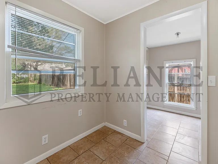 1843 S Pattie St — Photo 7