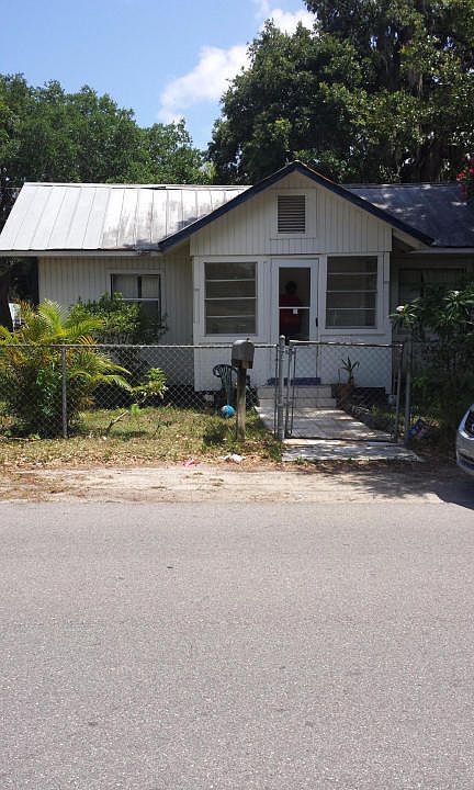 1st image of 600 Julia St