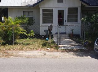 600 Julia St, New Smyrna Beach, FL 32168