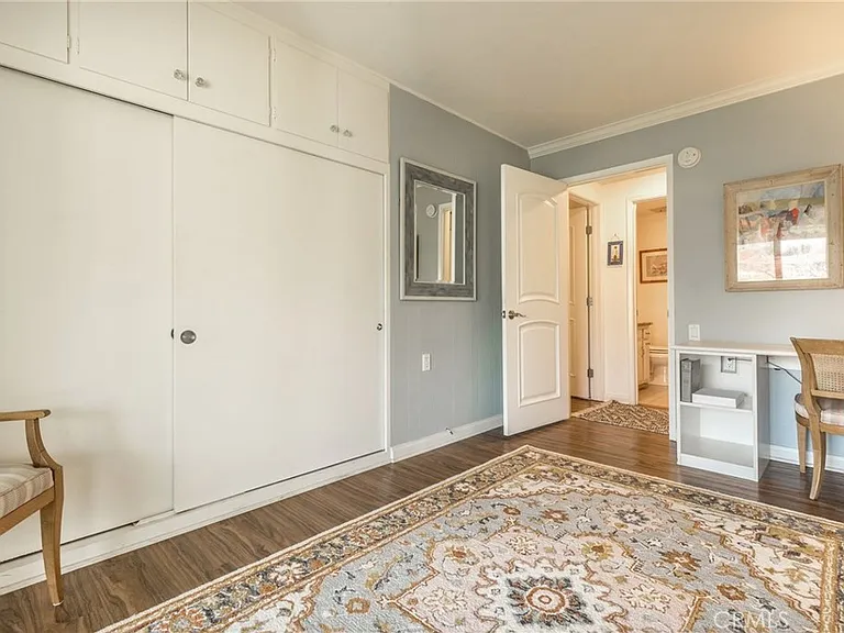 928 Avenue Majorca #O — Photo 28